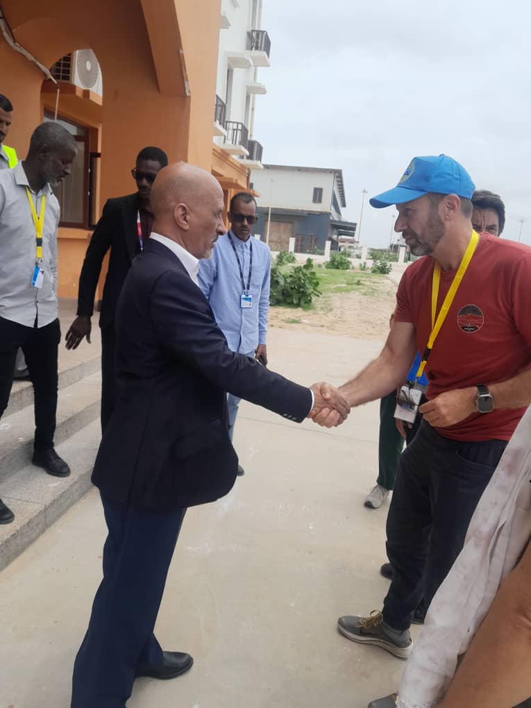 Visite d’une délégation de Garde-Côtes Américains au Port de Ndiago.